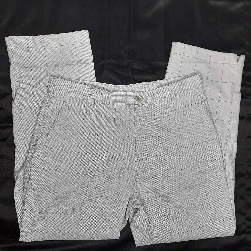 Nike Golf Dri Fit Flat Front Golf Pants 36